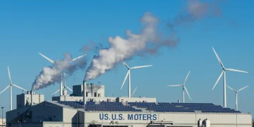 Sustainable U.S. manufacturing plant with renewable energy sources